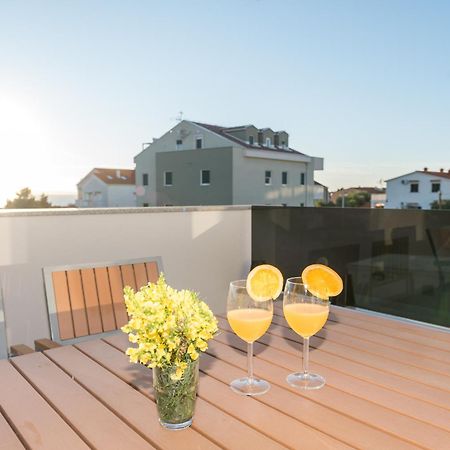 Villa Lena Luxury Apartments Novalja Quarto foto